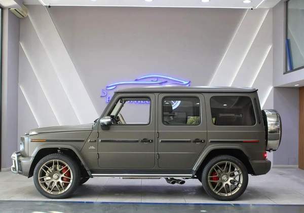 2025 - Mercedes-Benz G63 AMG V8 with warranty