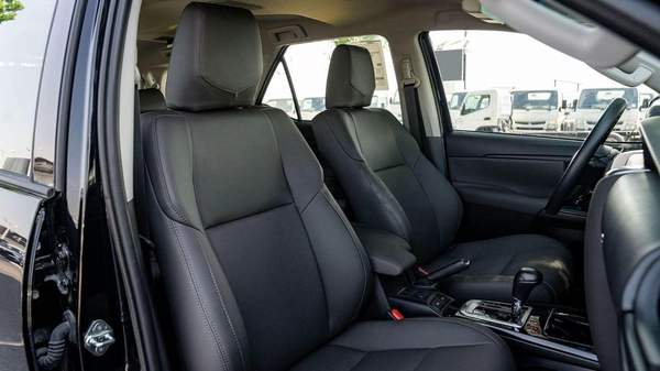 Toyota Fortuner GX2 2.7L 4WD