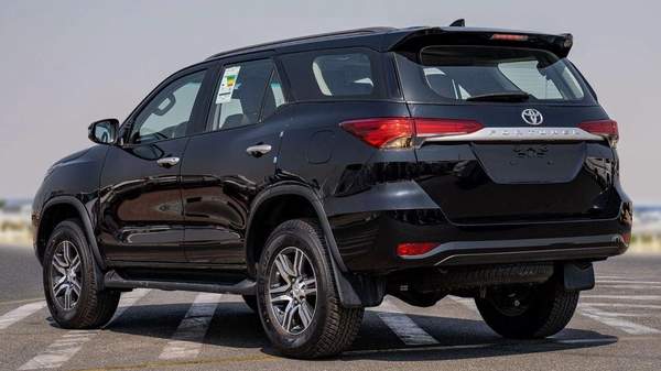 Toyota Fortuner GX2 2.7L 4WD
