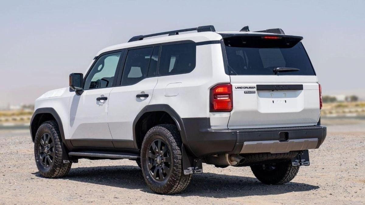 Toyota Prado 250 2.8D AT FIRST EDITION MY2025 –WHITE-5-5