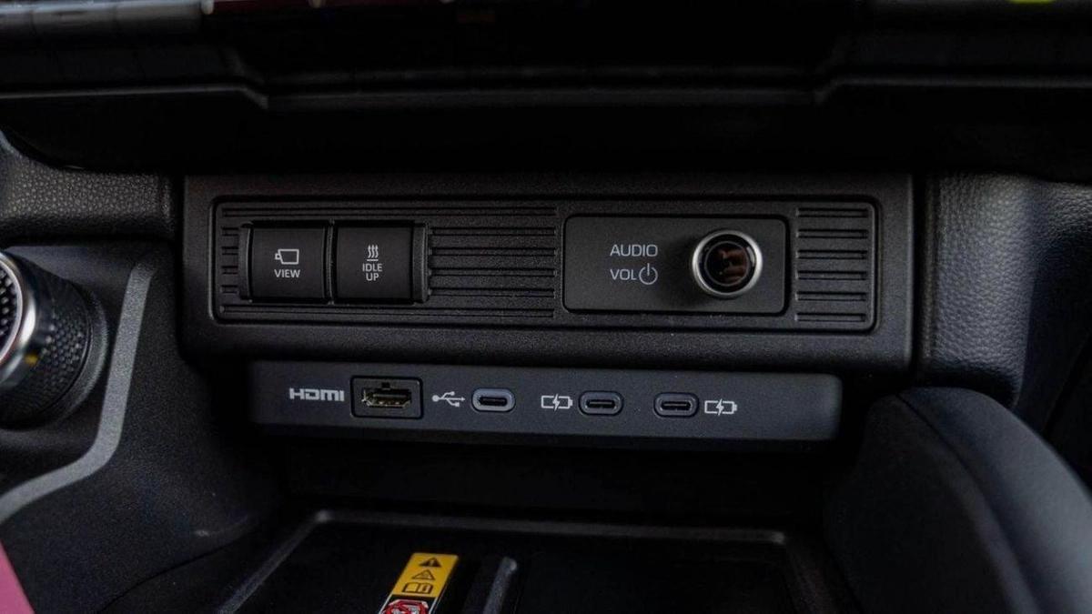 Toyota Prado 250 2.8D AT FIRST EDITION MY2025 –WHITE-12-12
