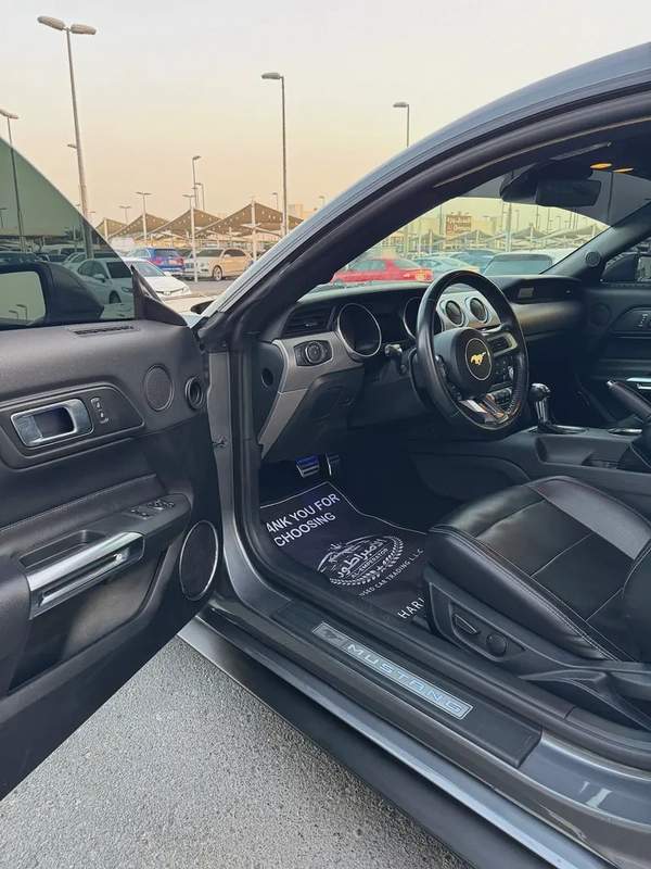 فورد موستينج Ecobooste Premium V4 2.3L موديل 2022 وارد فل اوبشن بحاله الوكاله