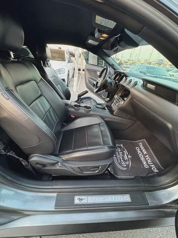 فورد موستينج Ecobooste Premium V4 2.3L موديل 2022 وارد فل اوبشن بحاله الوكاله