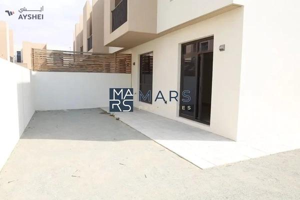 Modern Home with Beautiful Features – A Must-See!