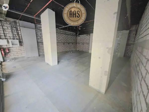 Main Boulevard Facing • Chiller Free • Corner Shop • 04 Cheque Payment