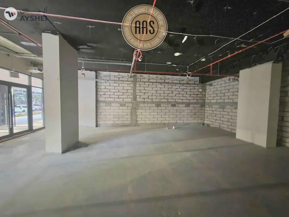 Main Boulevard Facing • Chiller Free • Corner Shop • 04 Cheque Payment-7-7