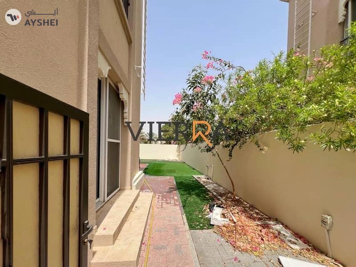 Landscape Garden l Single Row l Traditional Villa-12-12