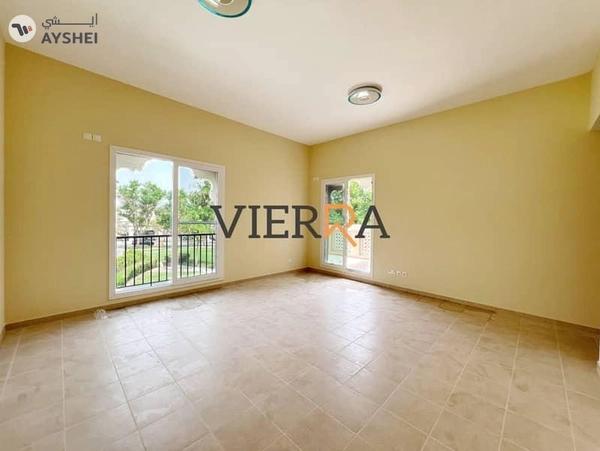 Landscape Garden l Single Row l Traditional Villa