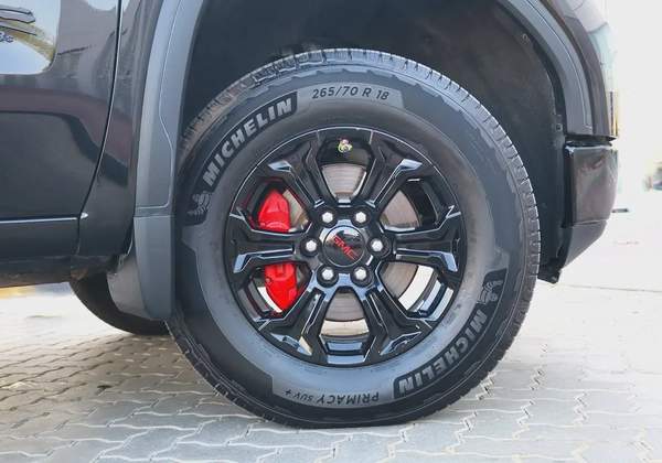 GMC Sierra Sarab Edition 2021 - GCC Specs - Perfect Condition!