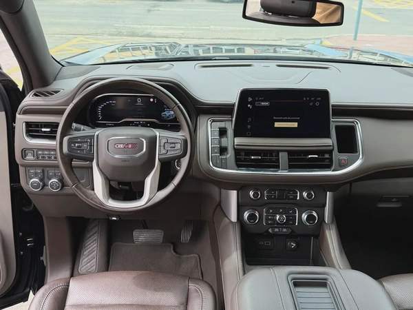 2023 GMC Yukon SLE - GCC Specs