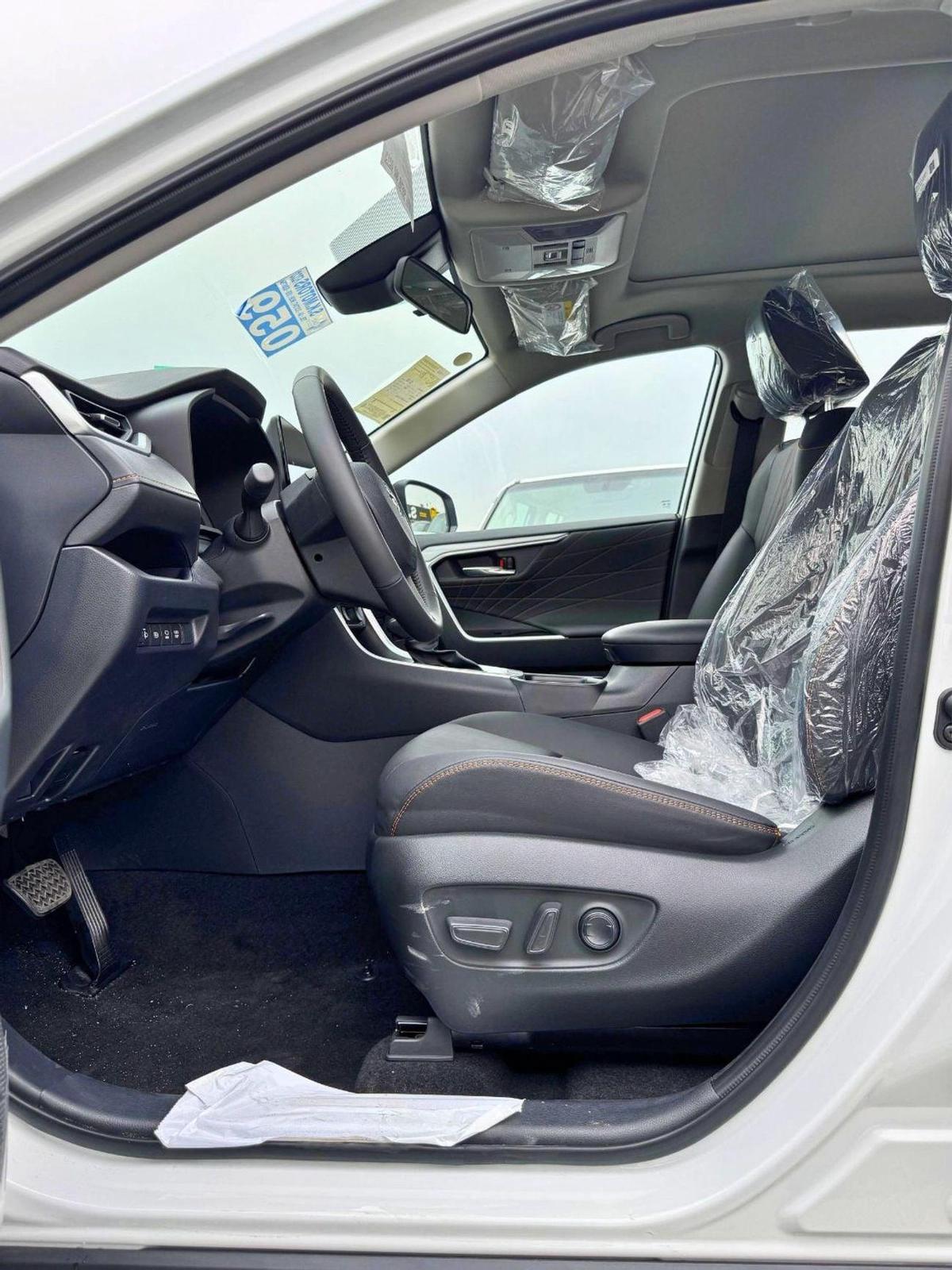 Toyota RAV4 ELITE / 2.5L HYBRID / 360* WITH PANORAMIC ROOF / FULL OPTION (CODE # HYBRID)-5-5