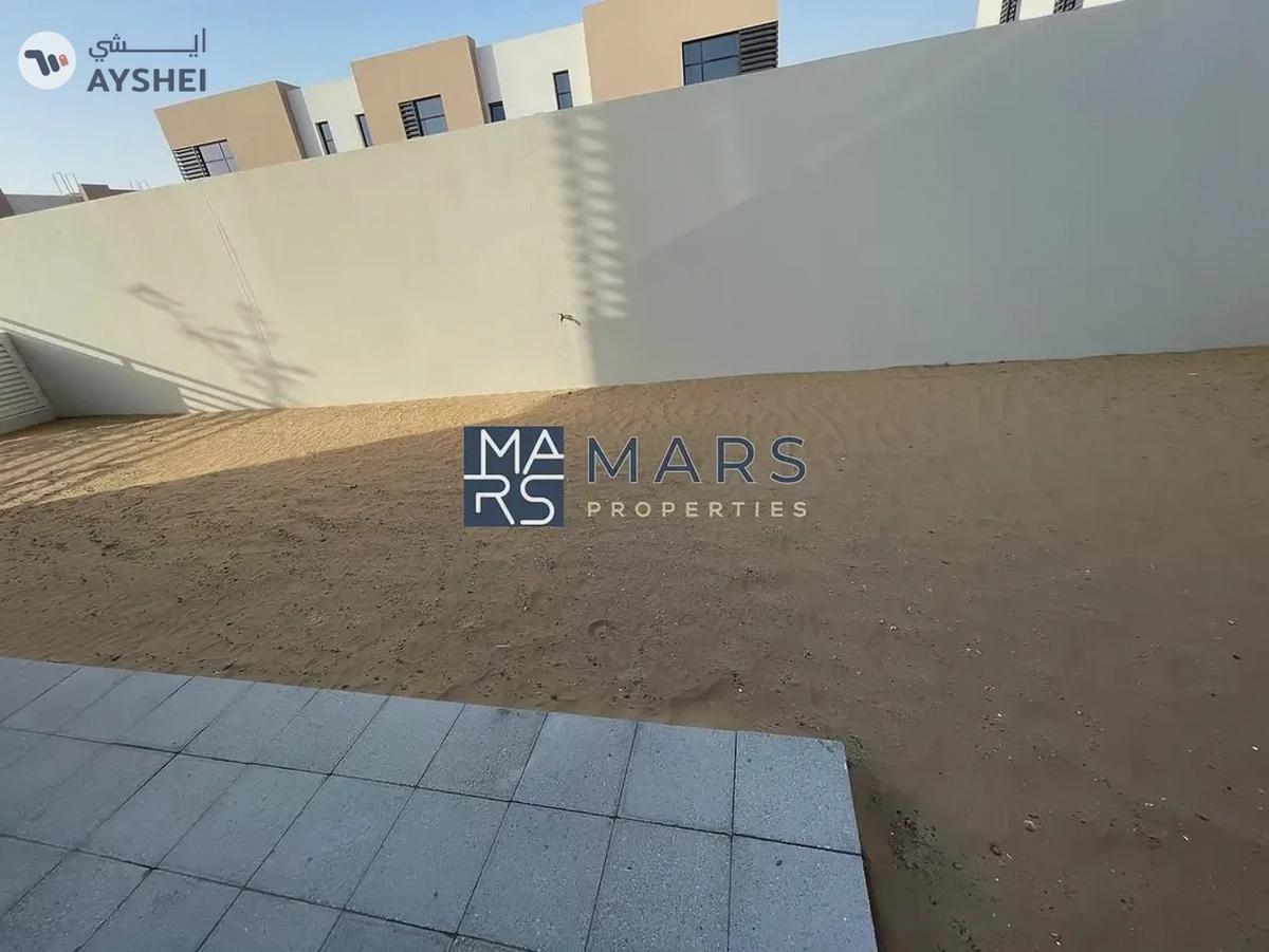 Ready to move three bedrooms villa for sales in Nasma Residences for 1,900,000 AED-17-17