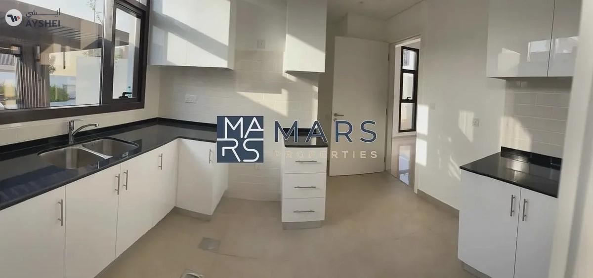 Ready to move three bedrooms villa for sales in Nasma Residences for 1,900,000 AED-18-18