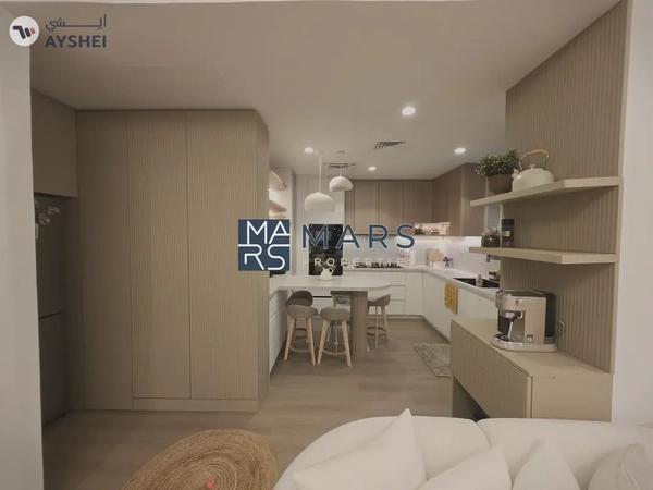 Spacious 2-Bedroom Residence in Al Zahia - Prime Location & Amenities