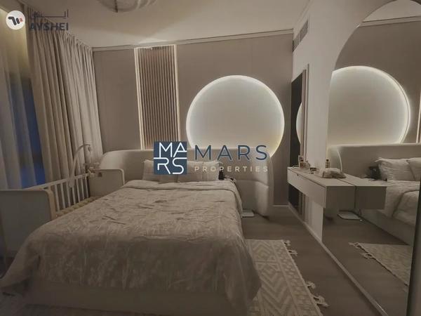 Spacious 2-Bedroom Residence in Al Zahia - Prime Location & Amenities