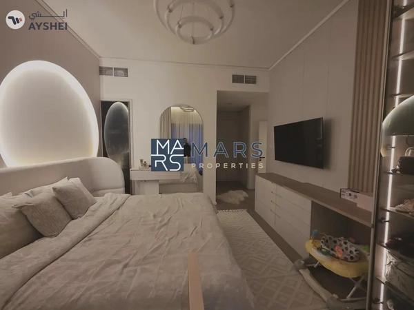 Spacious 2-Bedroom Residence in Al Zahia - Prime Location & Amenities