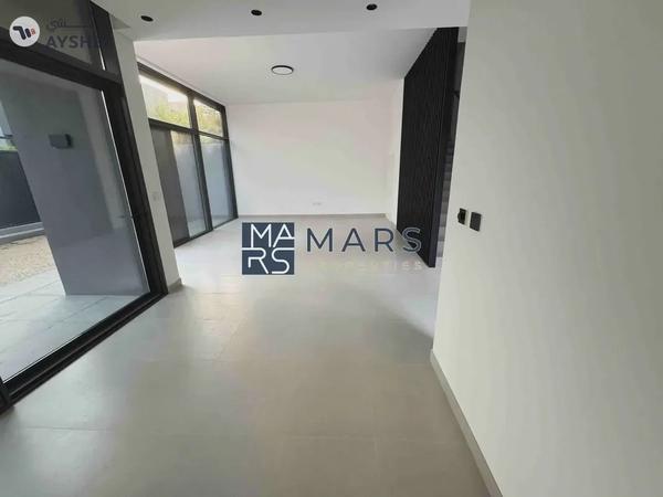 Luxurious brand new 4 bedroom villa available for rent in Masaar.