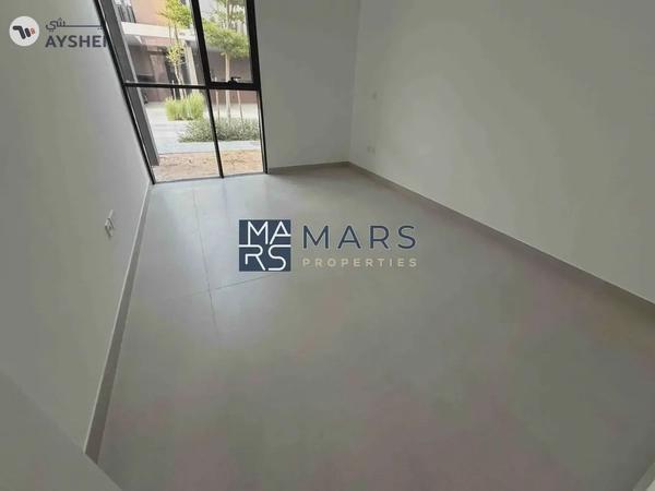 Luxurious brand new 4 bedroom villa available for rent in Masaar.