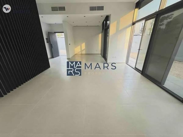 Luxurious brand new 4 bedroom villa available for rent in Masaar.