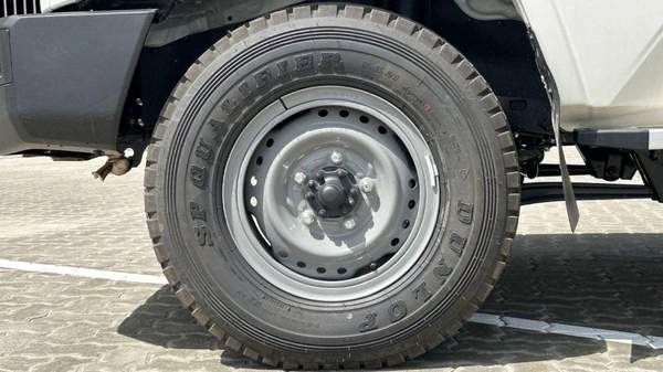 Toyota Land Cruiser Pick Up