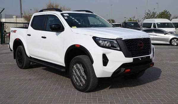 Nissan Navara NAVARA 2.5 DIESEL PRO4X 4X4 AT 2025 MY Engine Type : 2.5D Mid Output Diesel