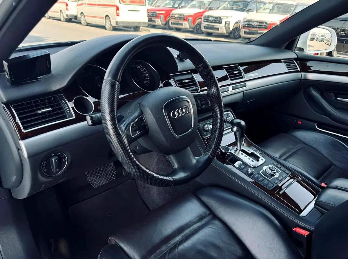 AUDI A8L - 4.2 LTR l 2009 l 98,000KM l CLEAN TITLE l JAPAN IMPORT-13-13