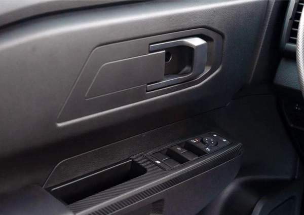 Mitsubishi L200 Mitsubishi L200 4WD 2.4L Diesel MT 2025