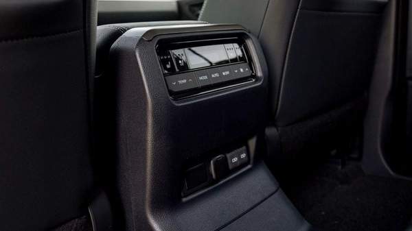 Toyota Prado Toyota Prado LUXURY 2.8L Diesel AT Full Option MY2025 - All colors Available