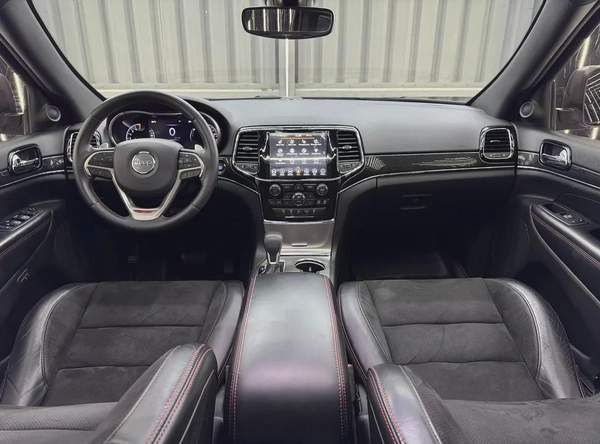 Jeep Grand Cherokee 2019 GCC specs for 75,000.00 AED