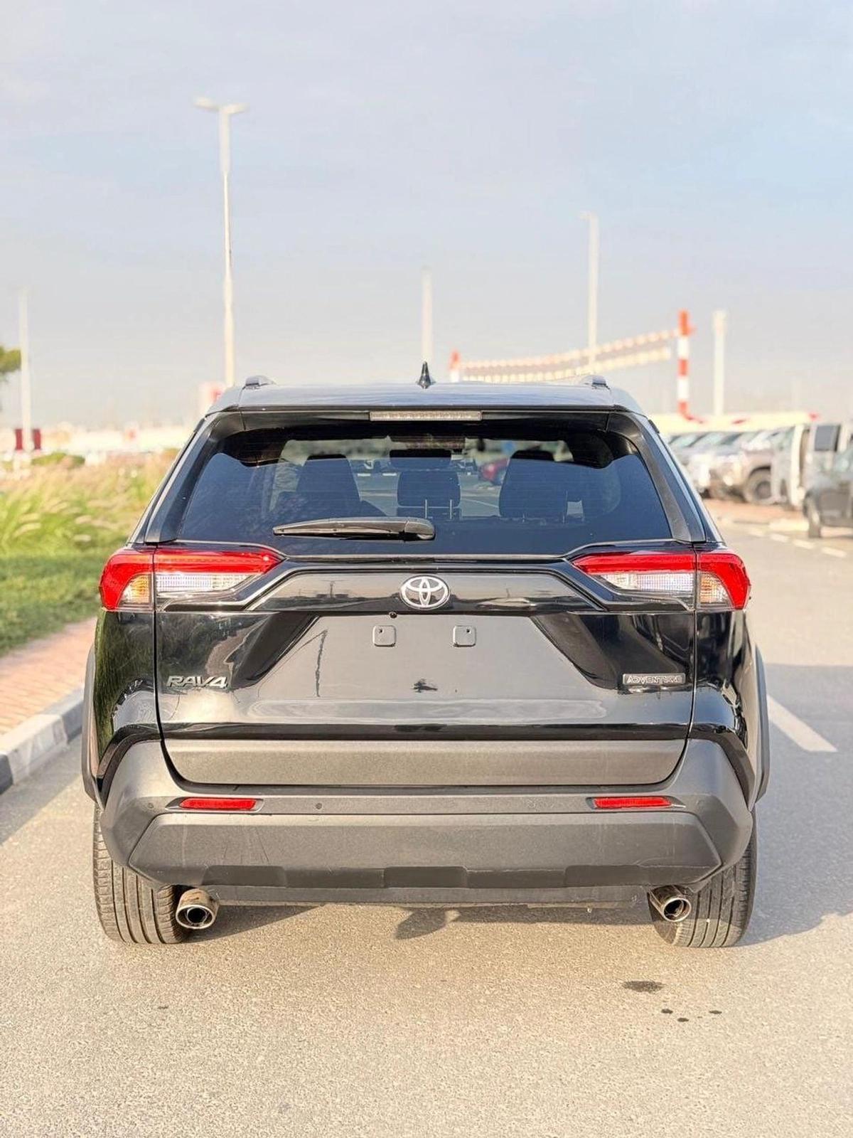 Toyota RAV4 Adventure 2.0 L Japanese Limited 2.0 L // panoramic, 360 camera full option-3-3