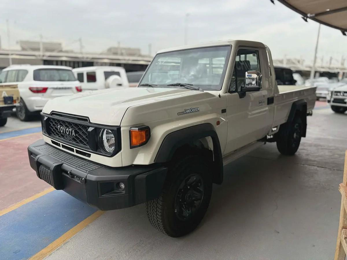 40 ANIVERSARY**2025**GCC SPEC UNDER WARRANTY-0-0