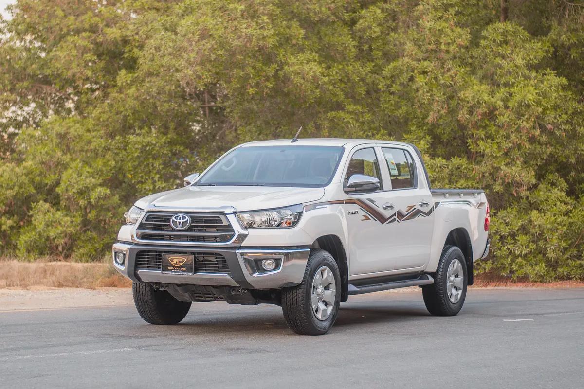 Hilux | Double Cabin 4x4 | Diesel Manual | GCC Specs | Ref#T52040-0-0