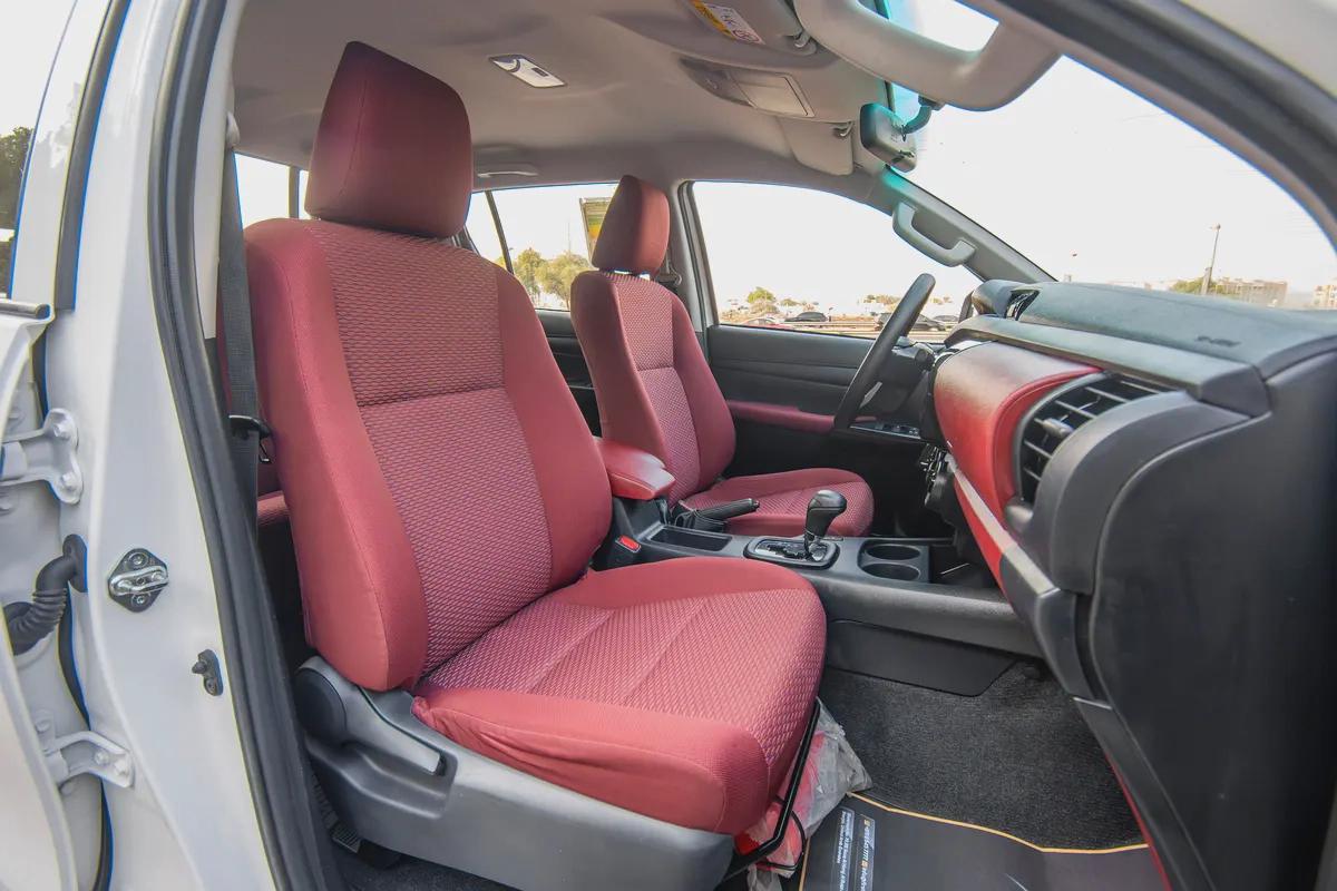 Hilux | Double Cabin 4x4 | Diesel Manual | GCC Specs | Ref#T52040-9-9