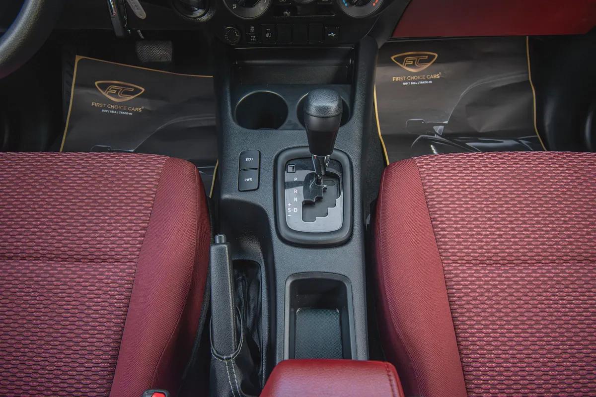 Hilux | Double Cabin 4x4 | Diesel Manual | GCC Specs | Ref#T52040-15-15