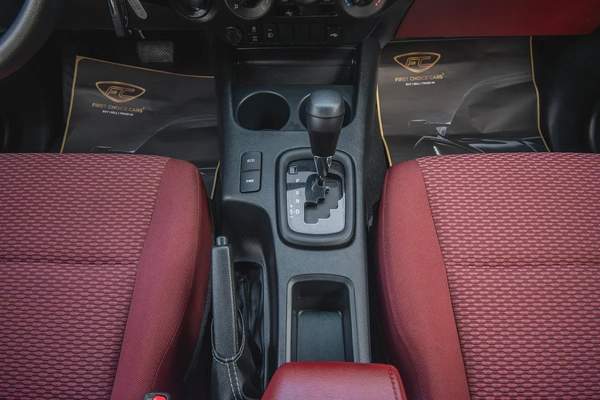 Hilux | Double Cabin 4x4 | Diesel Manual | GCC Specs | Ref#T52040