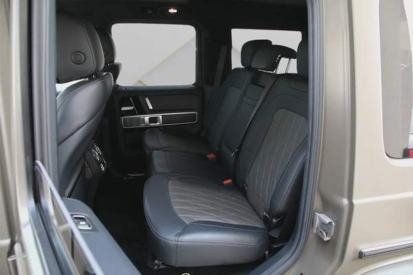 MERCEDES BENZ G63 - 2021 - ORIGINAL GREEN MATTE - FULLY LOADED - AMAZING CONDITION