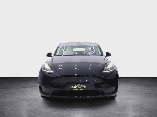 TESLA MODEL Y BRAND NEW 2024