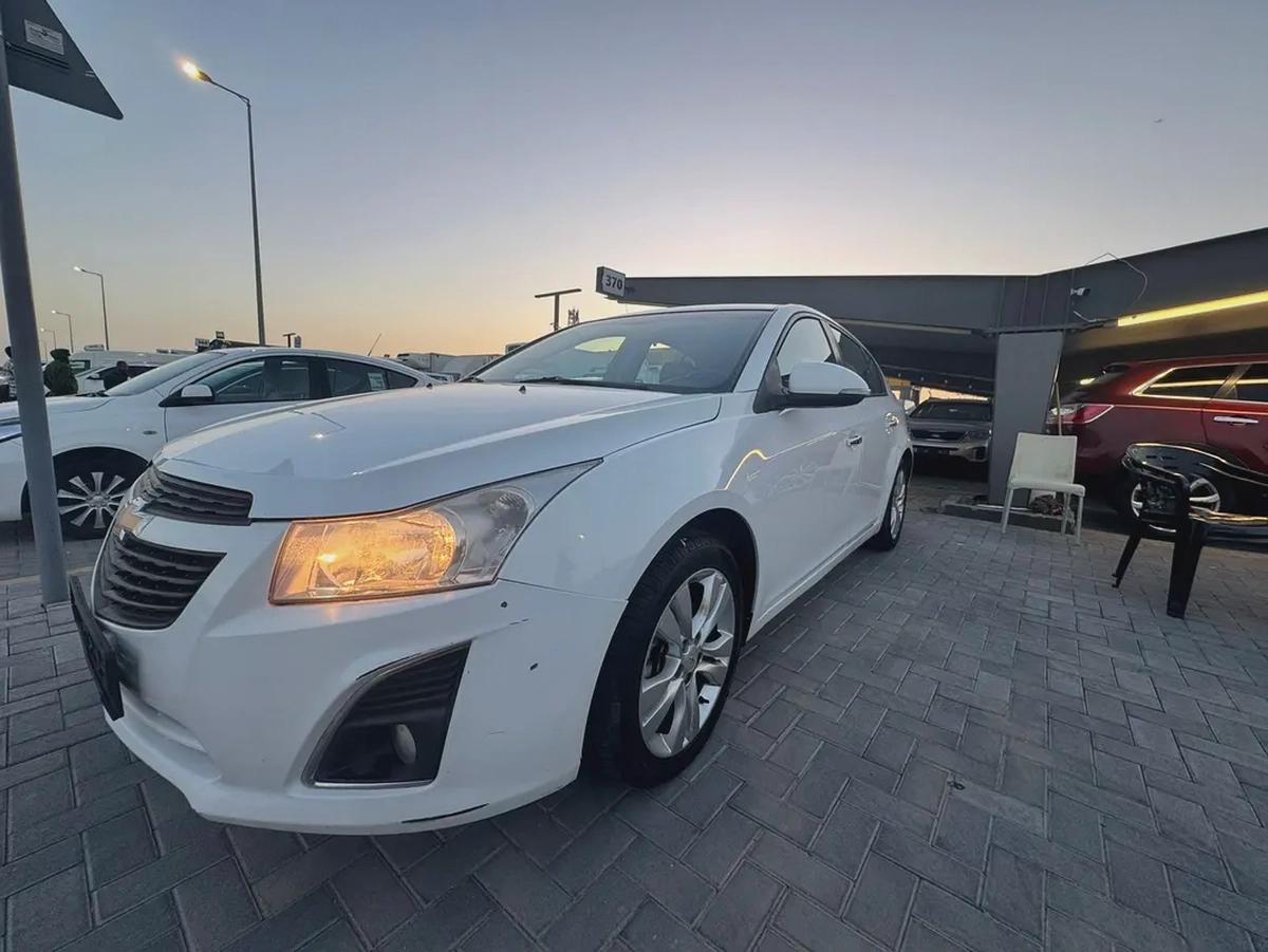 Chevrolet Cruze LTZ 2015 - GCC Specs - Well Maintained-4-4