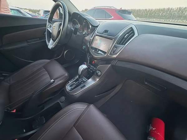 Chevrolet Cruze LTZ 2015 - GCC Specs - Well Maintained