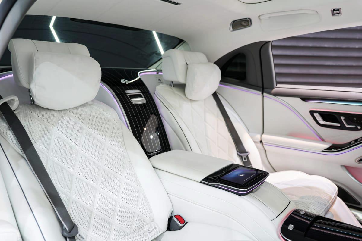 Mercedes-Benz Maybach S680-8-8