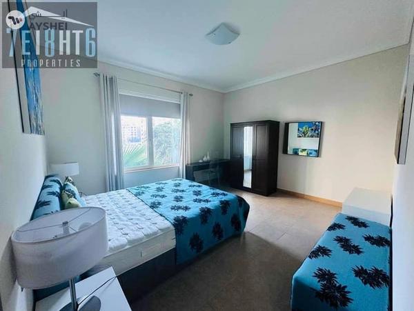 Al Das, Shoreline Apartments, Palm Jumeirah, Dubai