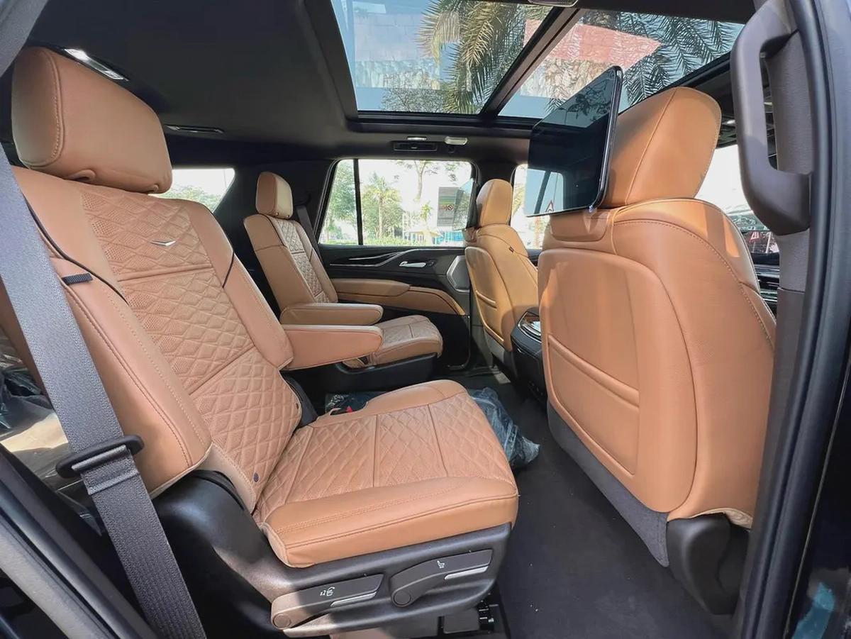 !! 2024 !! CADILLAC | ESCALADE | SPORT LIXURY | BLACK EDITION | GCC | Warranty + Service Contract-12-12