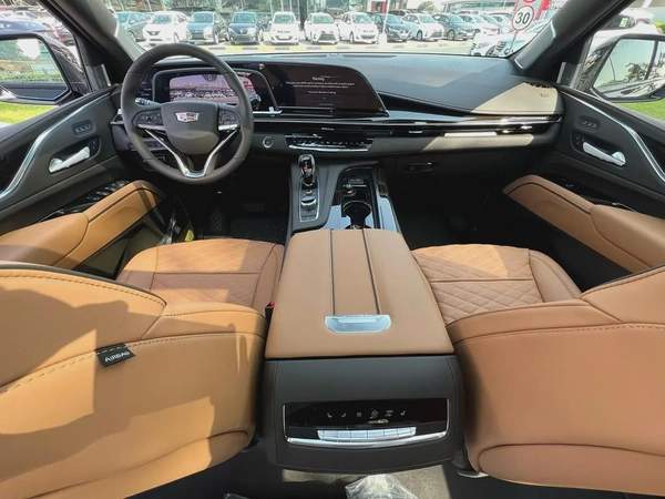 !! 2024 !! CADILLAC | ESCALADE | SPORT LIXURY | BLACK EDITION | GCC | Warranty + Service Contract