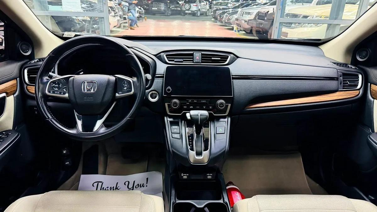 2022 Honda CR-V GCC 1St Owner Full Option-7-7