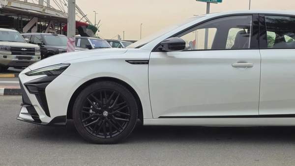 MG MG6 X-LINE (White)