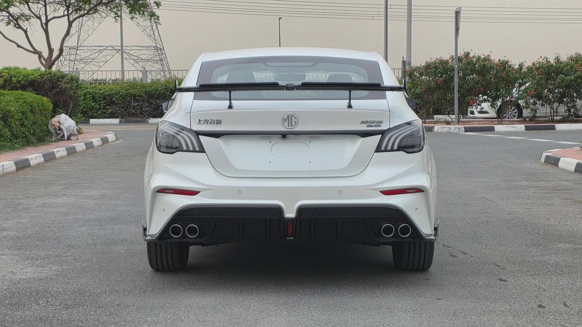 MG MG6 X-LINE (White)-10-10