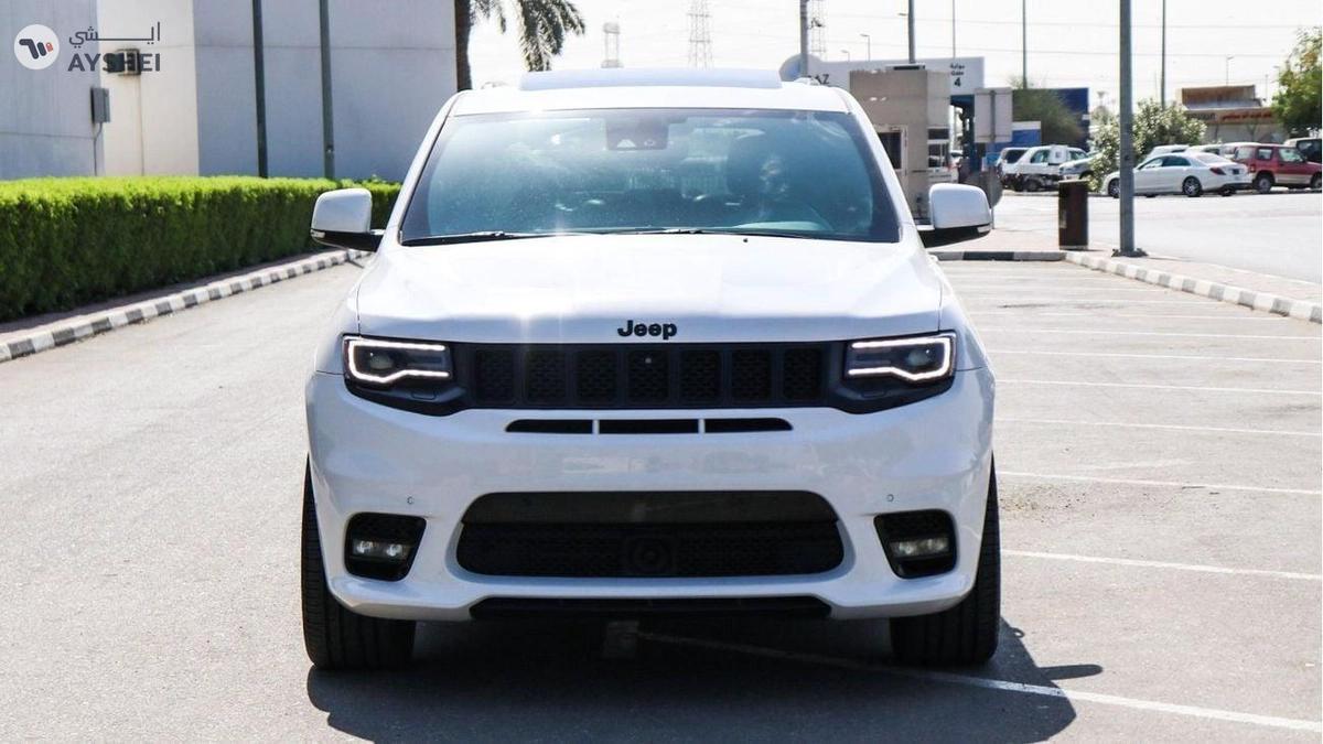 Jeep Grand Cherokee SRT8-1-1