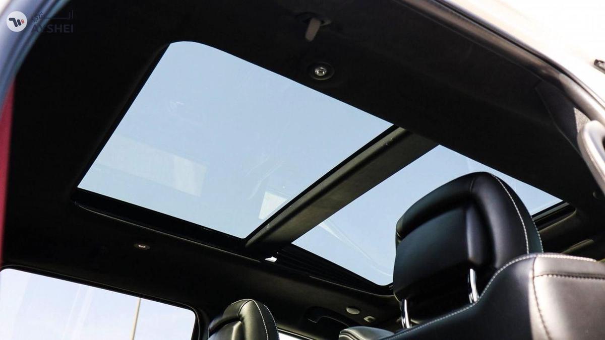 Jeep Grand Cherokee SRT8-10-10