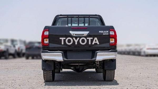 Toyota Hilux Toyota Hilux 2.4L Diesel AT 4x4 Full Option 2025