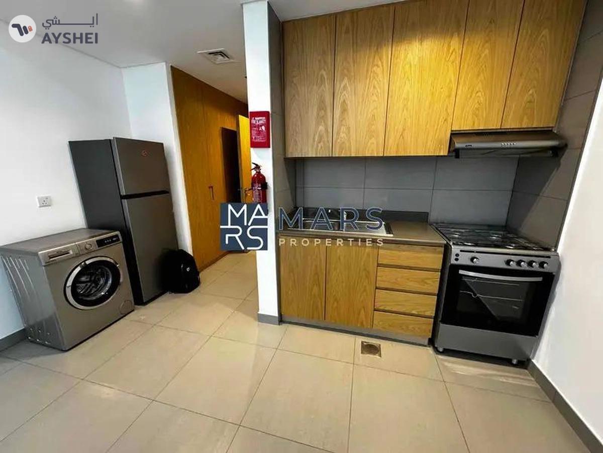 Spacious studio with kitchen appliances and all facilities available in Al mamsha.-15-15
